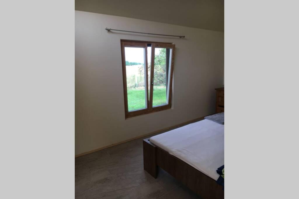 Tanya Anna Apartment Csengele Екстериор снимка